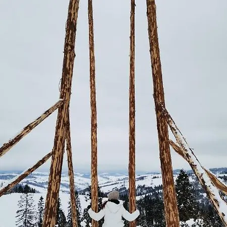 біла Lodge Verkhne-Studenyy