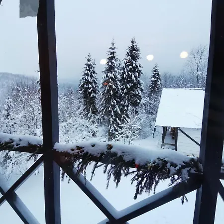 біла * Verkhne-Studenyy